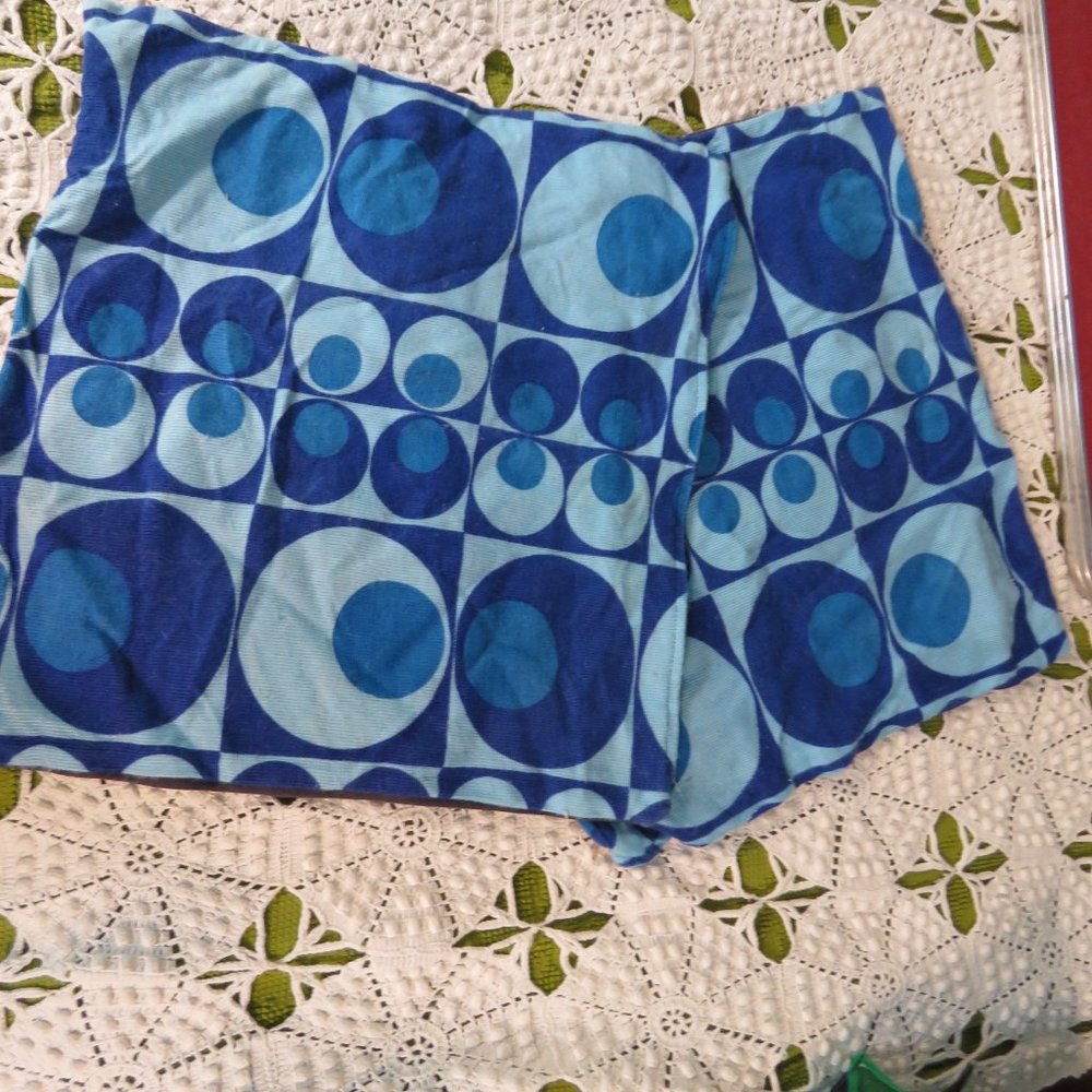 Handmade pair of cushion covers in original 70s geometric cotton fabric - 18 in